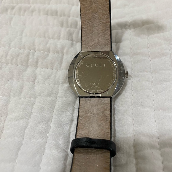 Authentic Gucci Horse Bit Watch - Picture 9 of 11